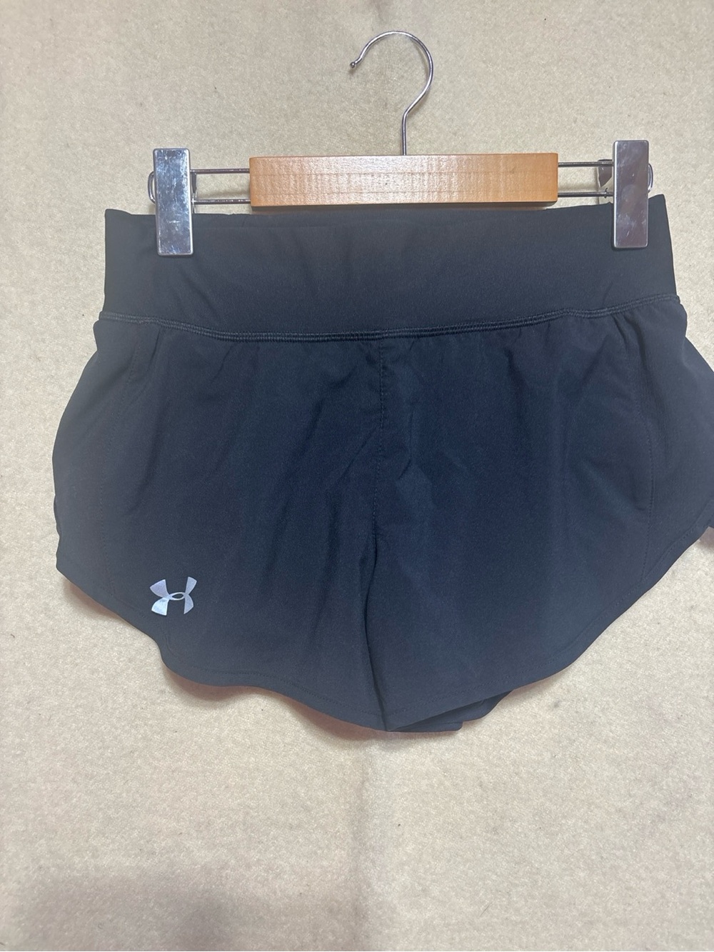 Under Armour Women’s Running Shorts (Black) xs